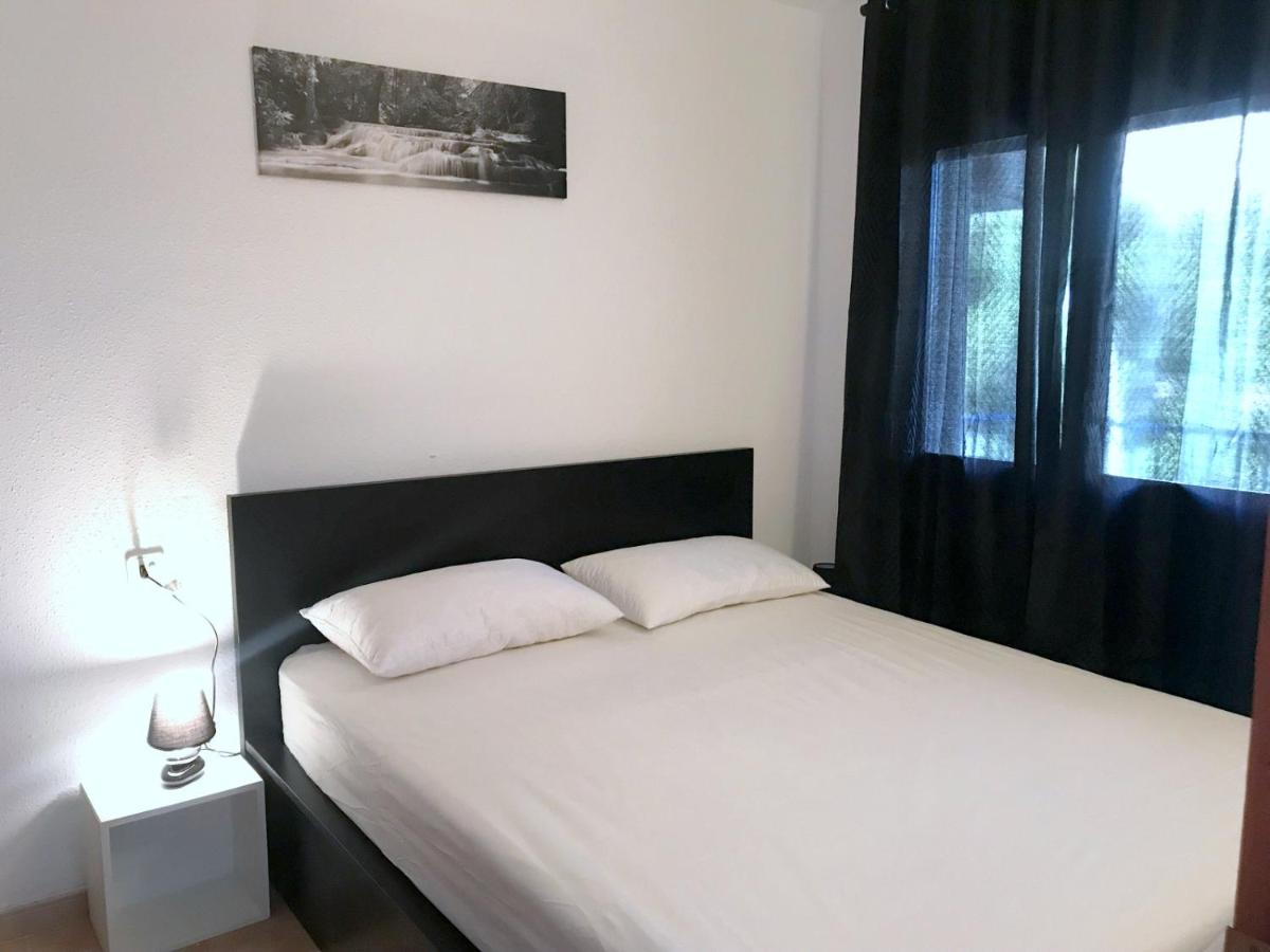 Port Badia 2 2E Apartman Roses Kültér fotó