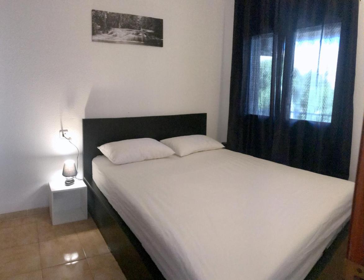Port Badia 2 2E Apartman Roses Kültér fotó